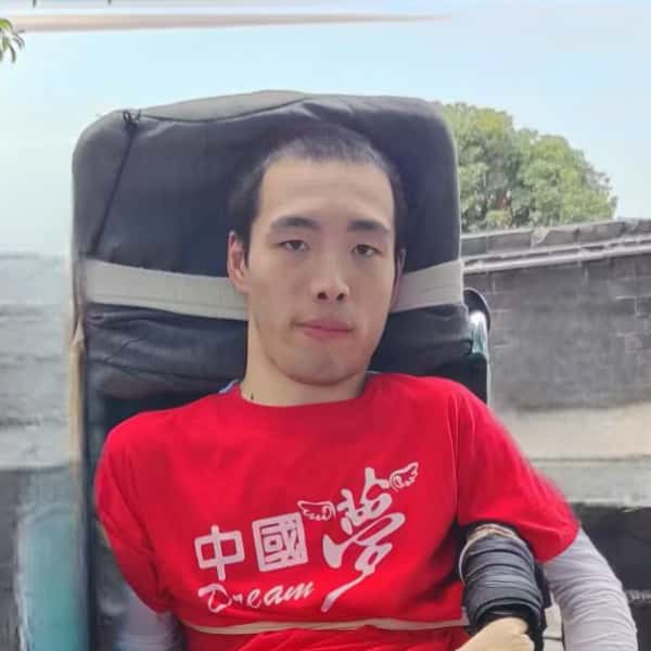 湖南30岁单身帅哥真诚找对象-汉中征婚相亲网
