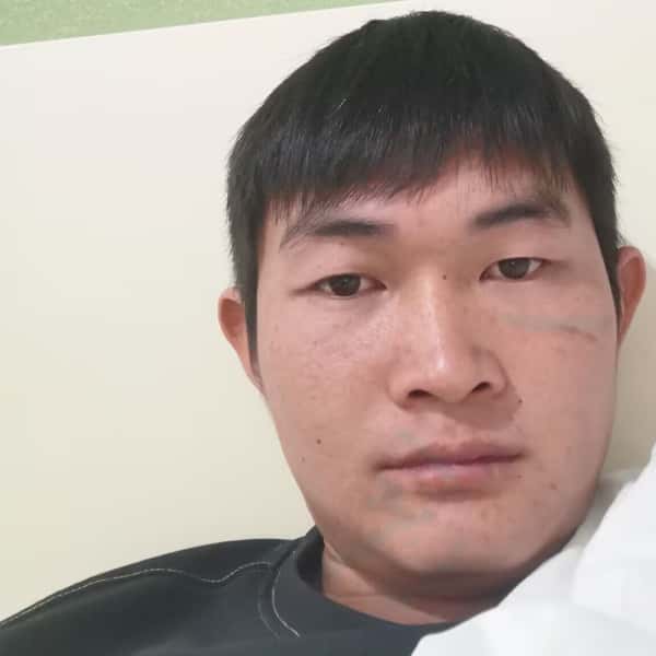 四川25岁单身帅哥真诚找对象-汉中征婚相亲网
