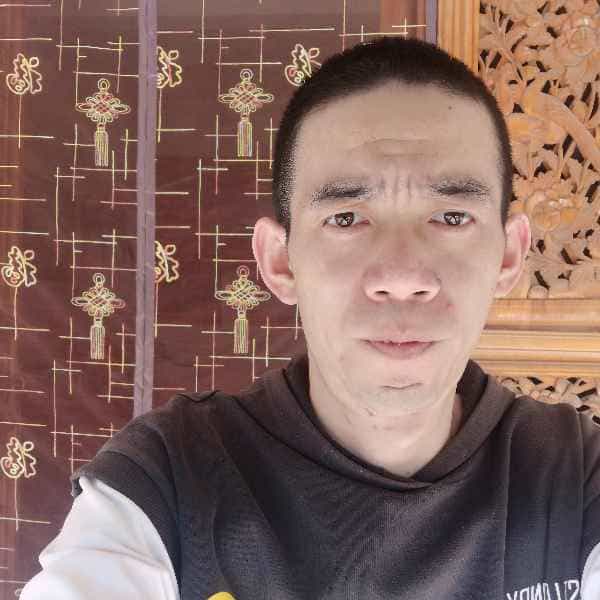 37岁岁云南单身帅哥 - 汉中吉缘网