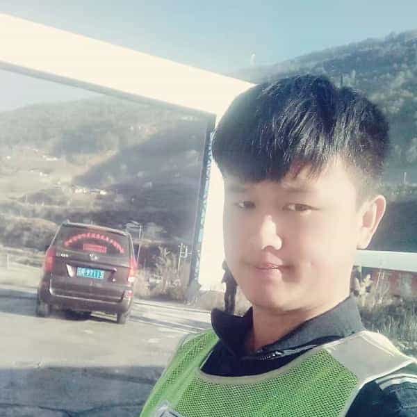 29岁岁云南单身帅哥 - 汉中吉缘网